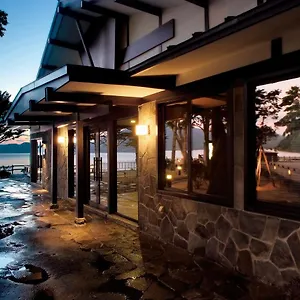 shikotsuko-onsen-lake-side-villa-suimeikaku.hokkaidohotelsjapan.com/